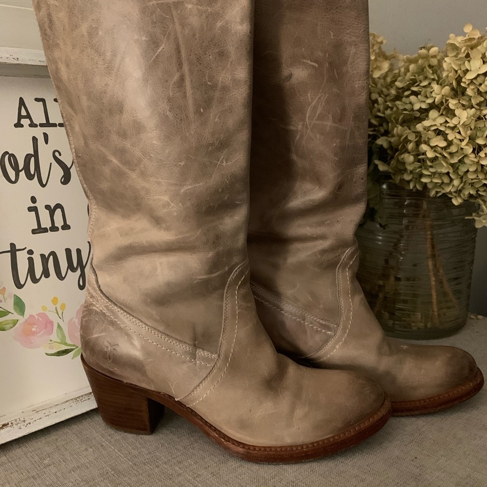 Frye mid calf boots size 6 taupe - Picture 2 of 7